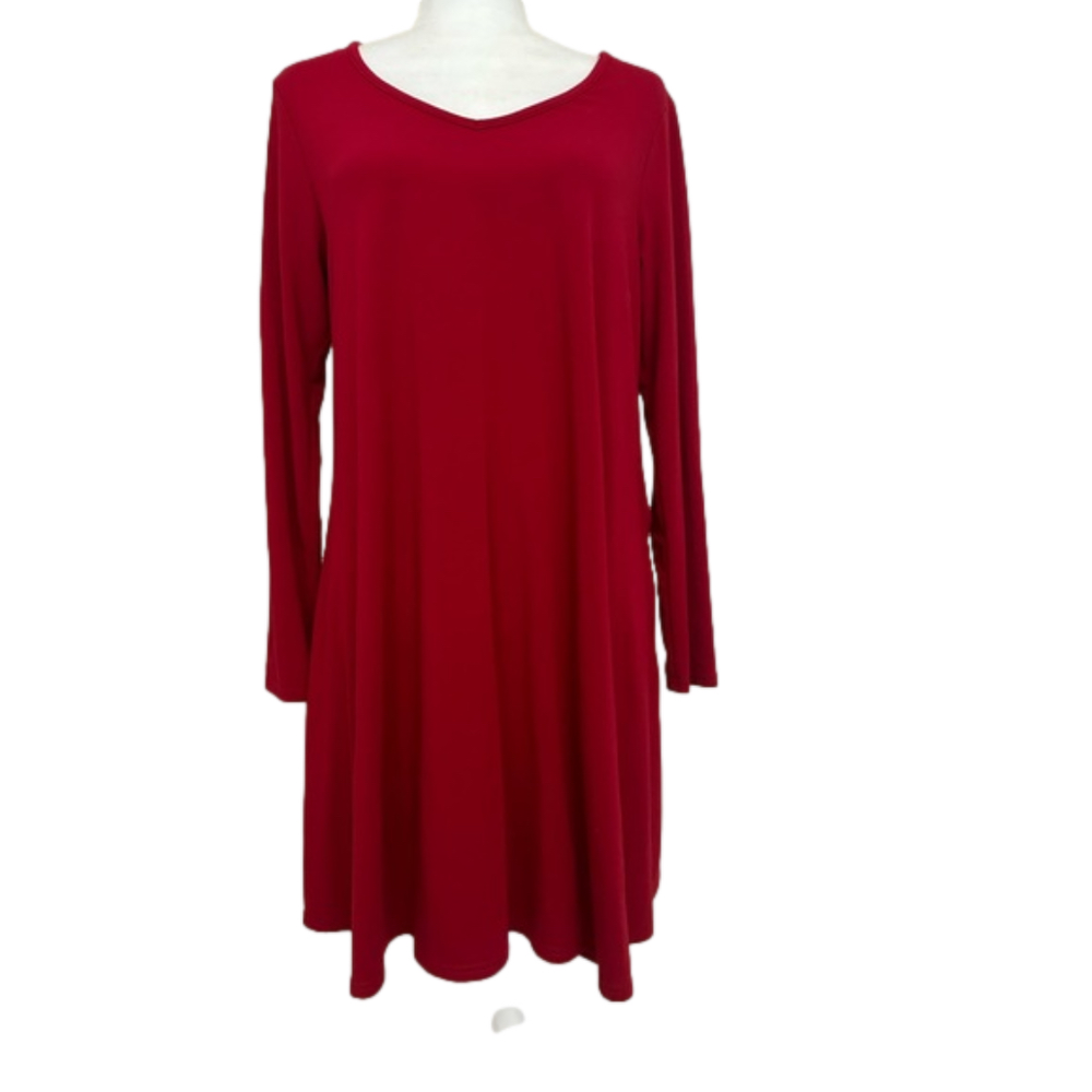 Tiana B. Red Long Sleeve Trapezoid V-Neck
